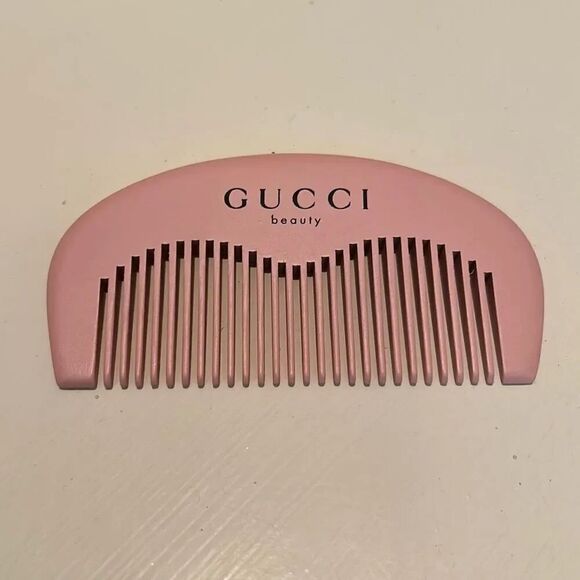 Gucci Accessories - Gucci Beauty Mini Hair Comb Pastel Pink Minimalist Luxury Travel Cosmetic Bag
